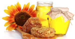 полезные свойства меда и противопоказания